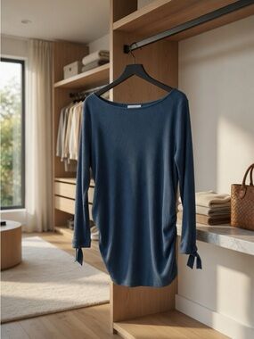 Motherhood Maternity Blue Ribbed Long Sleeve Top with Cute Ties Size Medium